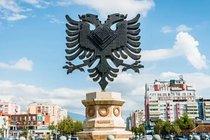 Arnavutluk'a Genel Bakış Arnavutluk'a Genel Bakış
