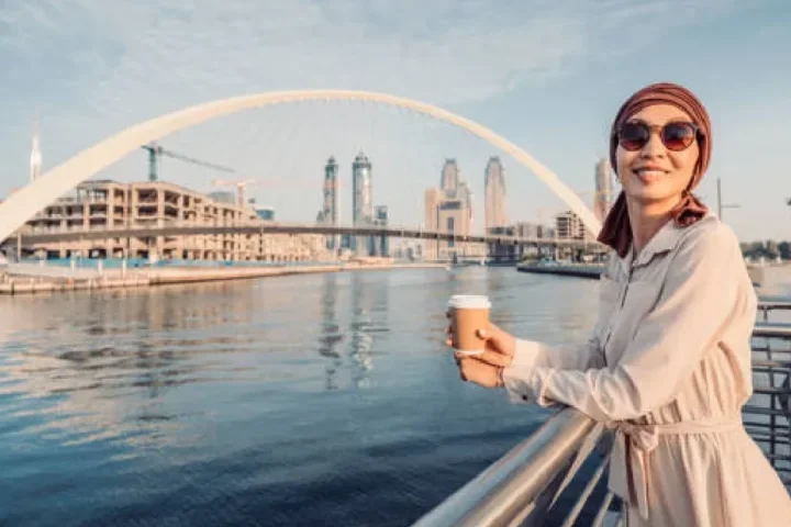 Dubai'de Güzellik Salonu Açma ve Lisans Maliyeti 2026